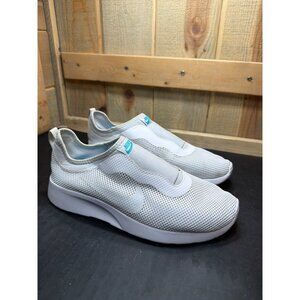 Nike Sock Dart Womens Size 8 Lightweight White Mesh Slip-On Sneakers 902866-101